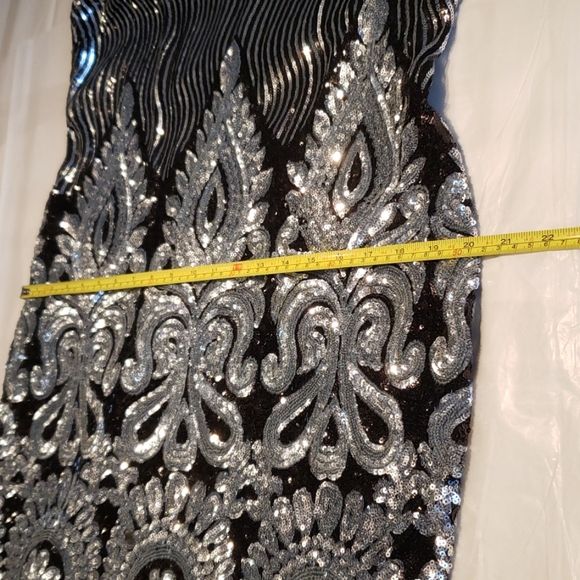 Alexia Admor Sequin Embroidered Dress Back Zip NEW Embellished Silver Black 🎉HP - Picture 9 of 17